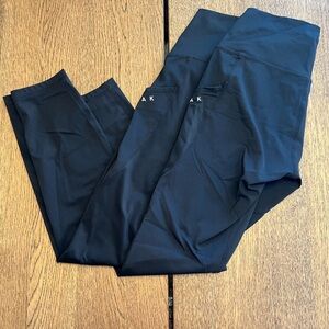 Cloak Black High-Waist Performance Leggings BUNDLE - Size Large